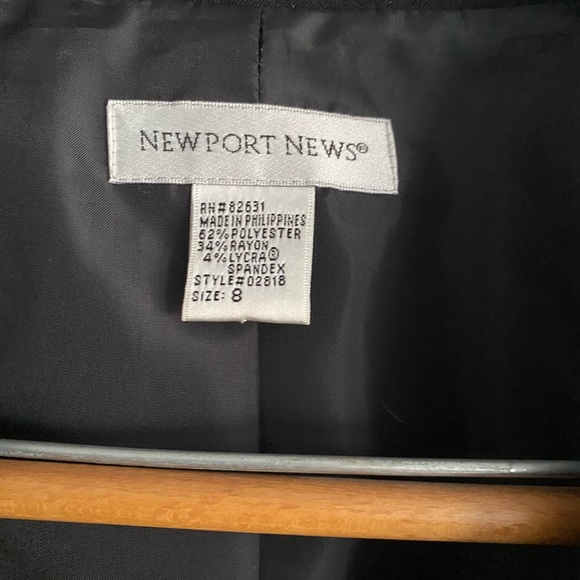 Stunning Black Blazer - Picture 2 of 3